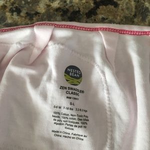 Nested Bean pink zen swaddle classic 0-6mnths